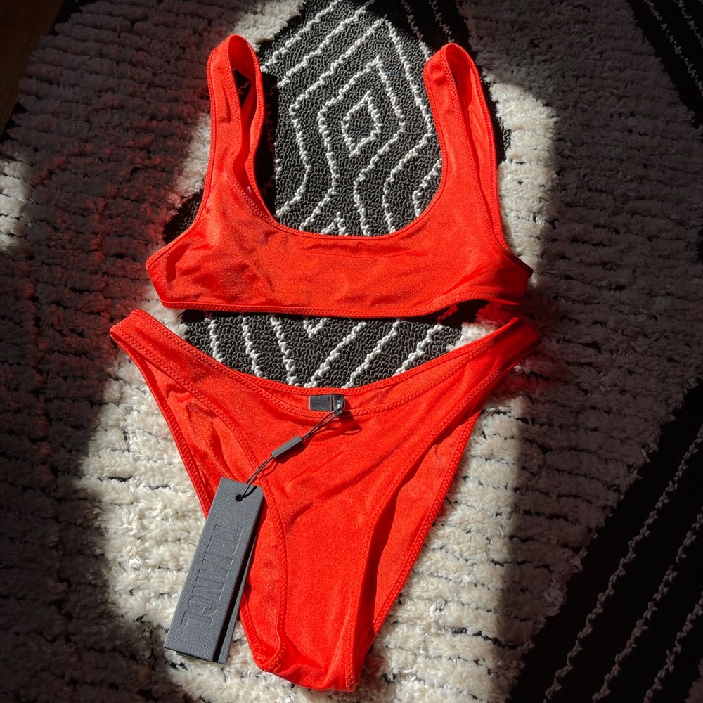 Triangl Swim Set